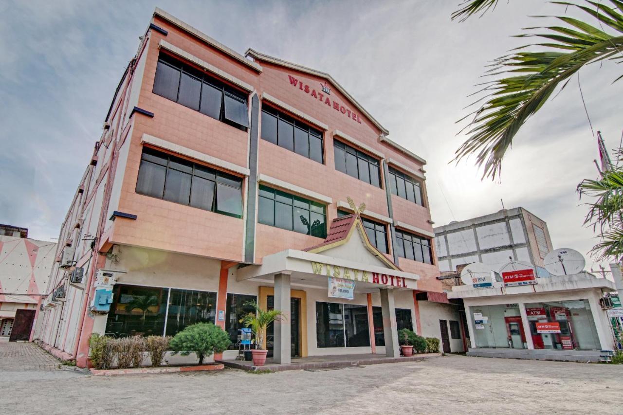 Oyo 90697 Hotel Wisata Dumai Exterior photo