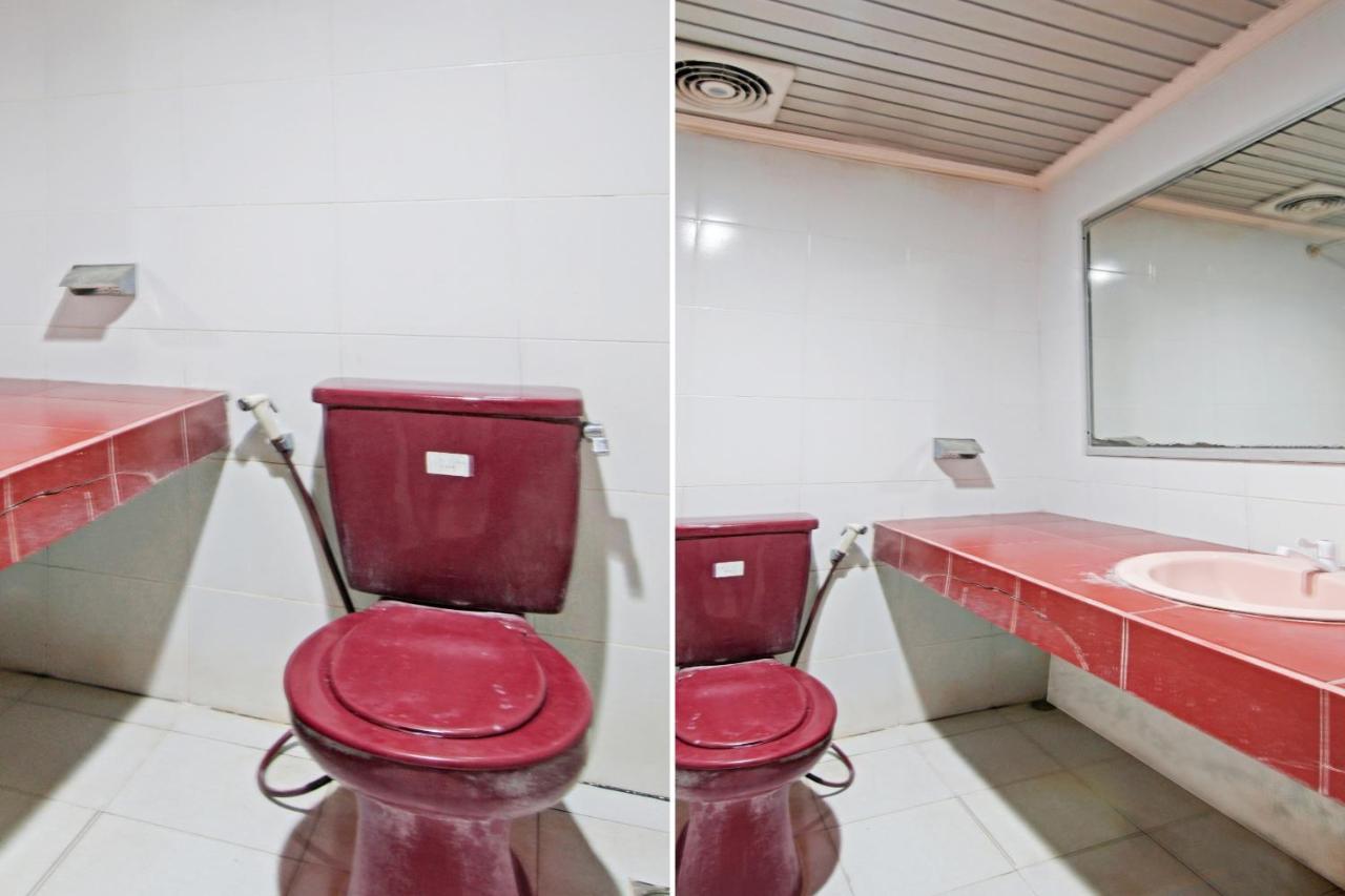 Oyo 90697 Hotel Wisata Dumai Exterior photo
